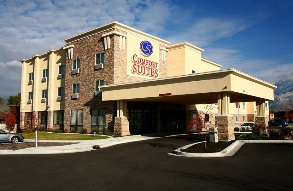 Comfort Suites